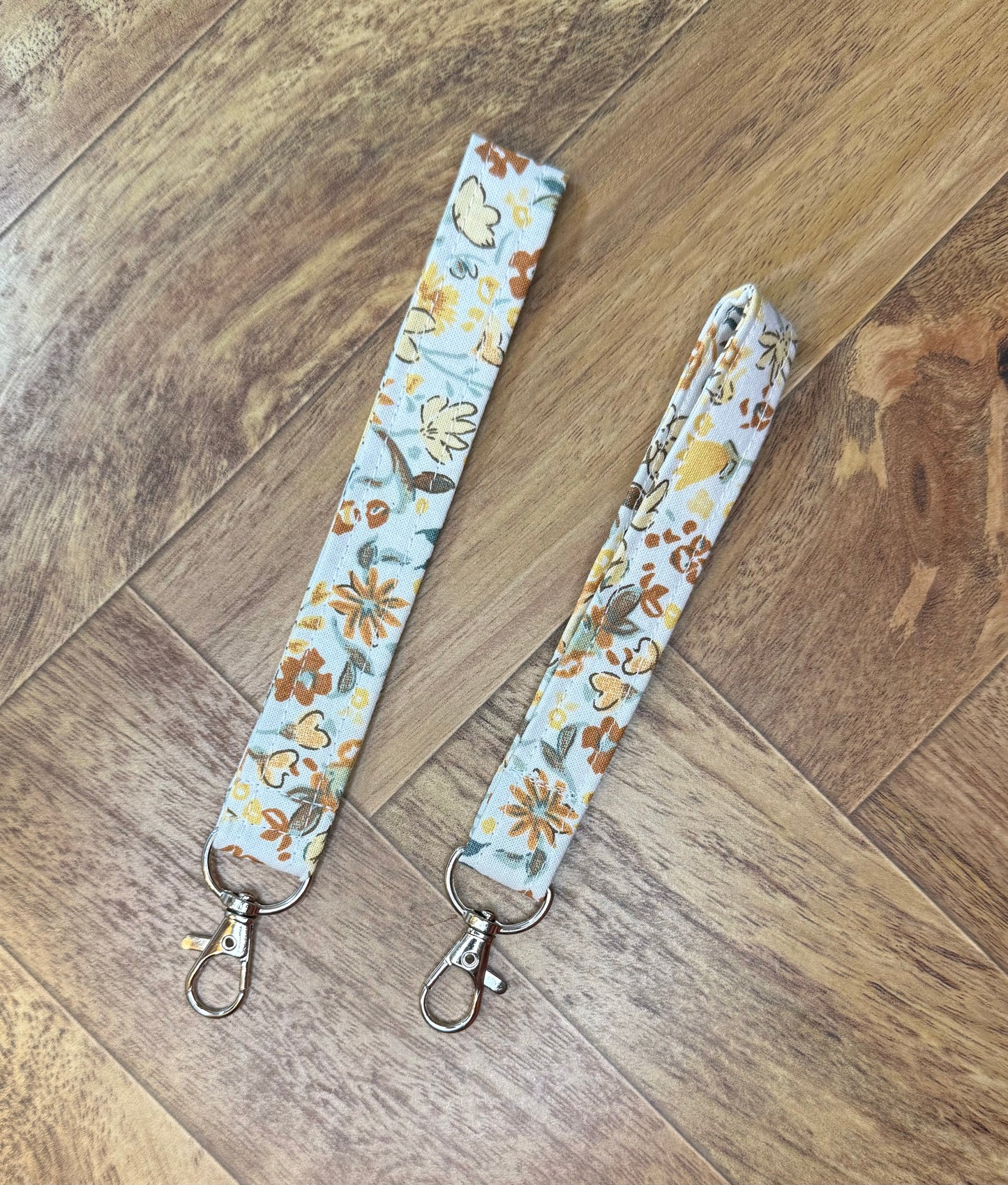 Fall Flower Swivel Keychain